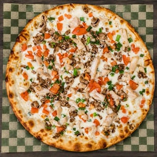 Garlic Chicken Pizza