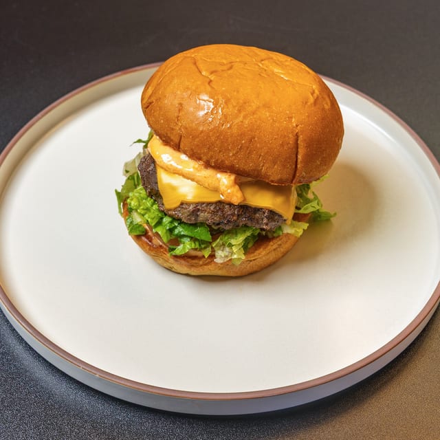 AHLAN Signature Burger.